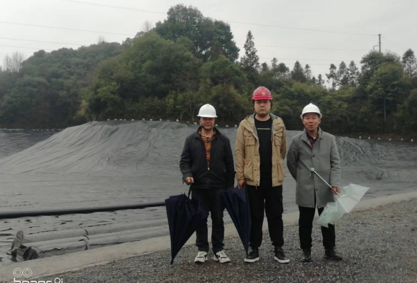 1685673376129027.jpg 1685673284593.jpg